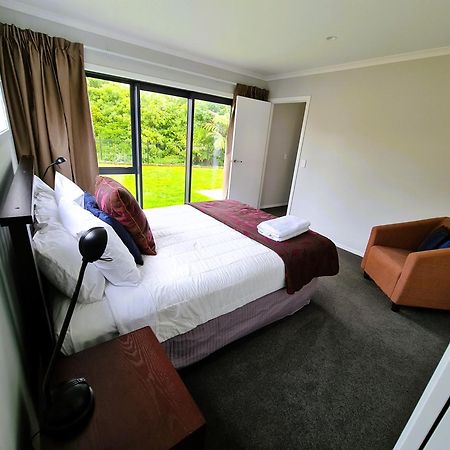 Brand New & Cosy In Kapiti - New 3-Bedrooms 4-Beds In Paraparaumu Εξωτερικό φωτογραφία